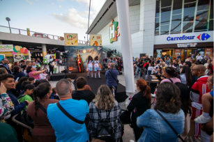 La afluencia en centros comerciales en España crece un 1,7% en octubre impulsada por Halloween