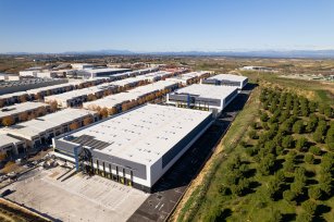 Newdock alquila la mitad de su parque de Arroyomolinos a BarServitel y Neftys Farma