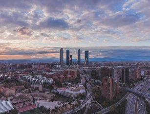 Las oficinas vuelven al mercado con 5.170 millones de euros en venta