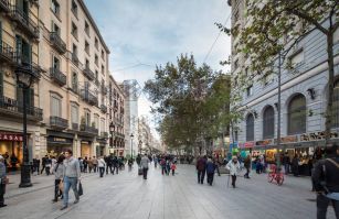 El retail ‘compra’ un 30% más: la inversión alcanza los 4.000 millones y se acerca a cifras de 2015