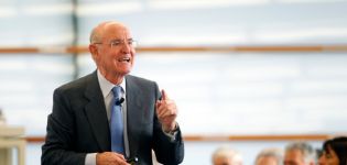 Cambios en Lar España: Uriarte dimite como consejero independiente