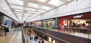 Merlin sopesa ofertar cuatro centros comerciales en España