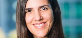 Neinver asciende a su directora de fondo y estrategia para pilotar la inversión del grupo