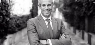 Elix ficha a un ex de Encore Capital Group para gestionar su patrimonio