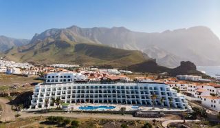 One Investment y Urbanitae estructuran financiación por 5 millones para un hotel en Canarias