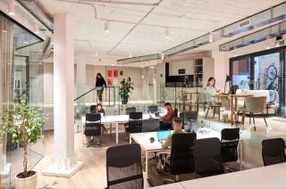 Aticco estrena su primer espacio de ‘coworking’ en el centro de Valencia