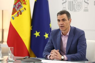 Sánchez propone a las CCAA triplicar la inversión en vivienda y blindar la VPO para siempre