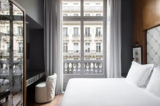 Amancio Ortega compra a Derby un hotel en París por 97 millones de euros