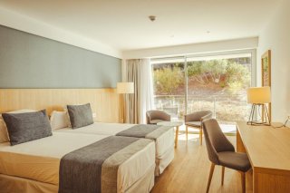 La menorquina Set Hotels compra a Barcel&oacute; el Occidental Menorca