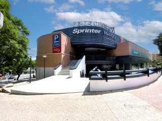 Hermes compra un centro comercial en Calpe para su nuevo vehículo de inversión